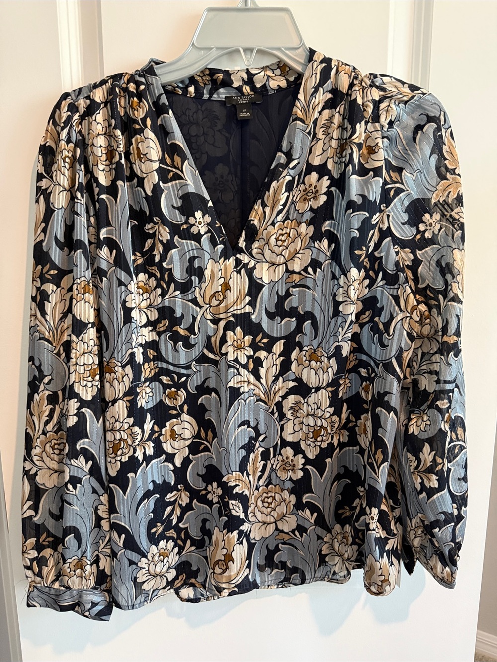 Ann Taylor Factory Black Floral V-Neck Blouse with Cream & Light Blue Motif